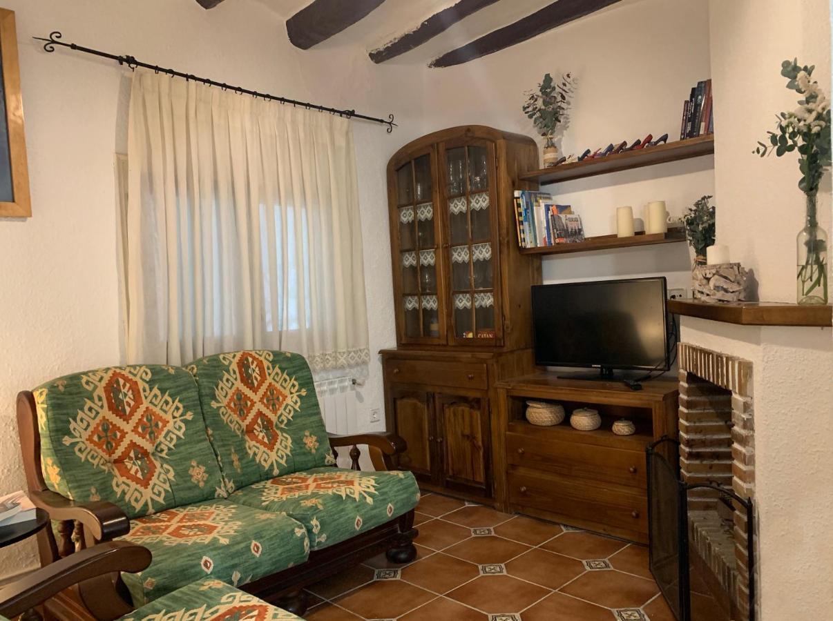Vive La Vida Rural: Alojamiento En Les Piles. Niu Rural, S.L. Exterior photo
